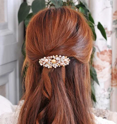 Le Liin Gold Crystal Bridal Hair Comb Pearl Vintage Style Barrette Bow Bride Headpiece Wedding Hair Jewelry Hair Accessories
Le Liin Gold Crystal Bridal Hair Comb Pearl Vintage Style Barrette Bow Bride Headpiece Wedding Hair Jewelry Hair Accessories