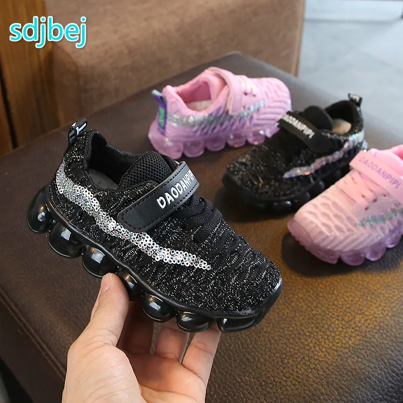 2019 Spring Children Fashion Sneakers Kids Sports Shoes Boys And Girls Knitted Breathable Sequined Casual Shoes
2019 Spring Children Fashion Sneakers Kids Sports Shoes Boys And Girls Knitted Breathable Sequined Casual Shoes