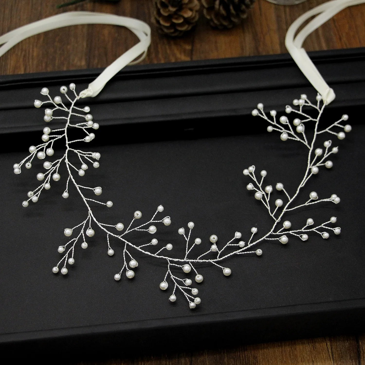 Pearl Branch wedding hair accessories hairbands Bride Headband crown and tiaras bridal Hair Accessories hairbands Jewelry
Pearl Branch wedding hair accessories hairbands Bride Headband crown and tiaras bridal Hair Accessories hairbands Jewelry