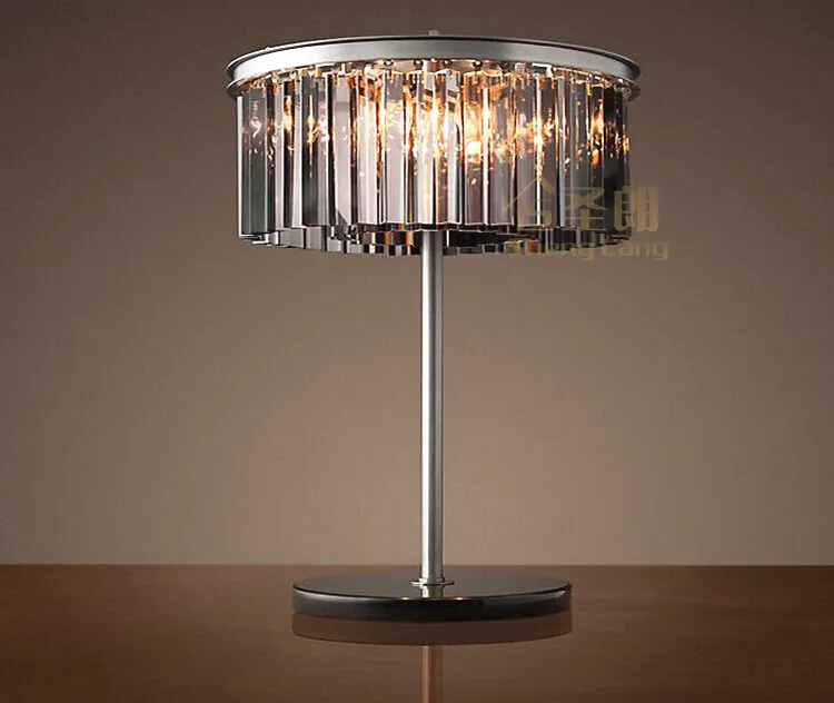 Simple American Style Crystal Table Lamp Living Room Bedroom Bedside Decoration Iron Art Desk Lamp
Simple American Style Crystal Table Lamp Living Room Bedroom Bedside Decoration Iron Art Desk Lamp