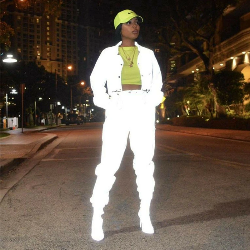 Women's Fashion Personality Trend Sexy Reflective Button Pocket Casual 2 Pc Set+Zipper Jumpsuit
Women's Fashion Personality Trend Sexy Reflective Button Pocket Casual 2 Pc Set+Zipper Jumpsuit