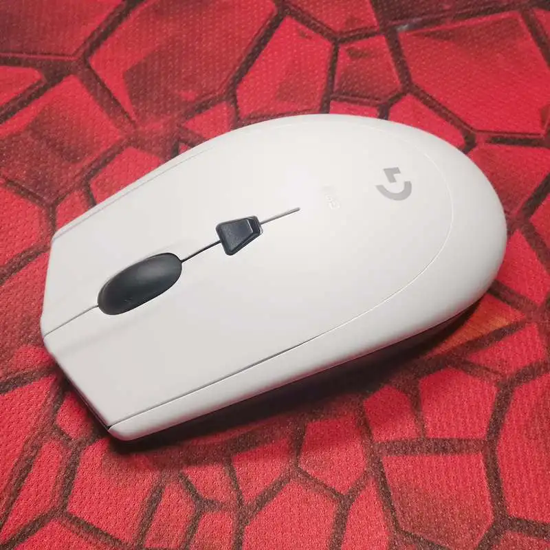 1 set original new white mouse case mouse shell for Logitech G90 also suitable for G100s Mouse Original cover with scroll
1 set original new white mouse case mouse shell for Logitech G90 also suitable for G100s Mouse Original cover with scroll