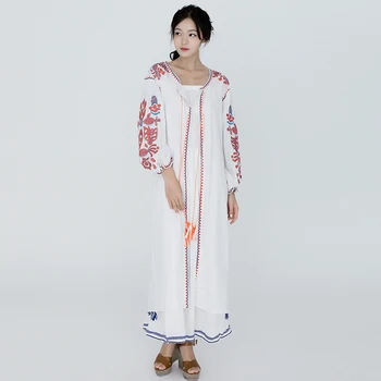 Bohemian tourist resort beach exquisite embroidery tassel lantern sleeve seven-point sleeve loose size cardigan dress
Bohemian tourist resort beach exquisite embroidery tassel lantern sleeve seven-point sleeve loose size cardigan dress