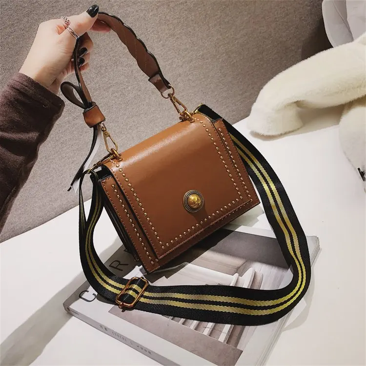 New Arrive Small Ladies Flap Bag Vintage Solid Color Women Shoulder Handbags Casual Fashion Brand Design Crossbody Bag For Girl
New Arrive Small Ladies Flap Bag Vintage Solid Color Women Shoulder Handbags Casual Fashion Brand Design Crossbody Bag For Girl
