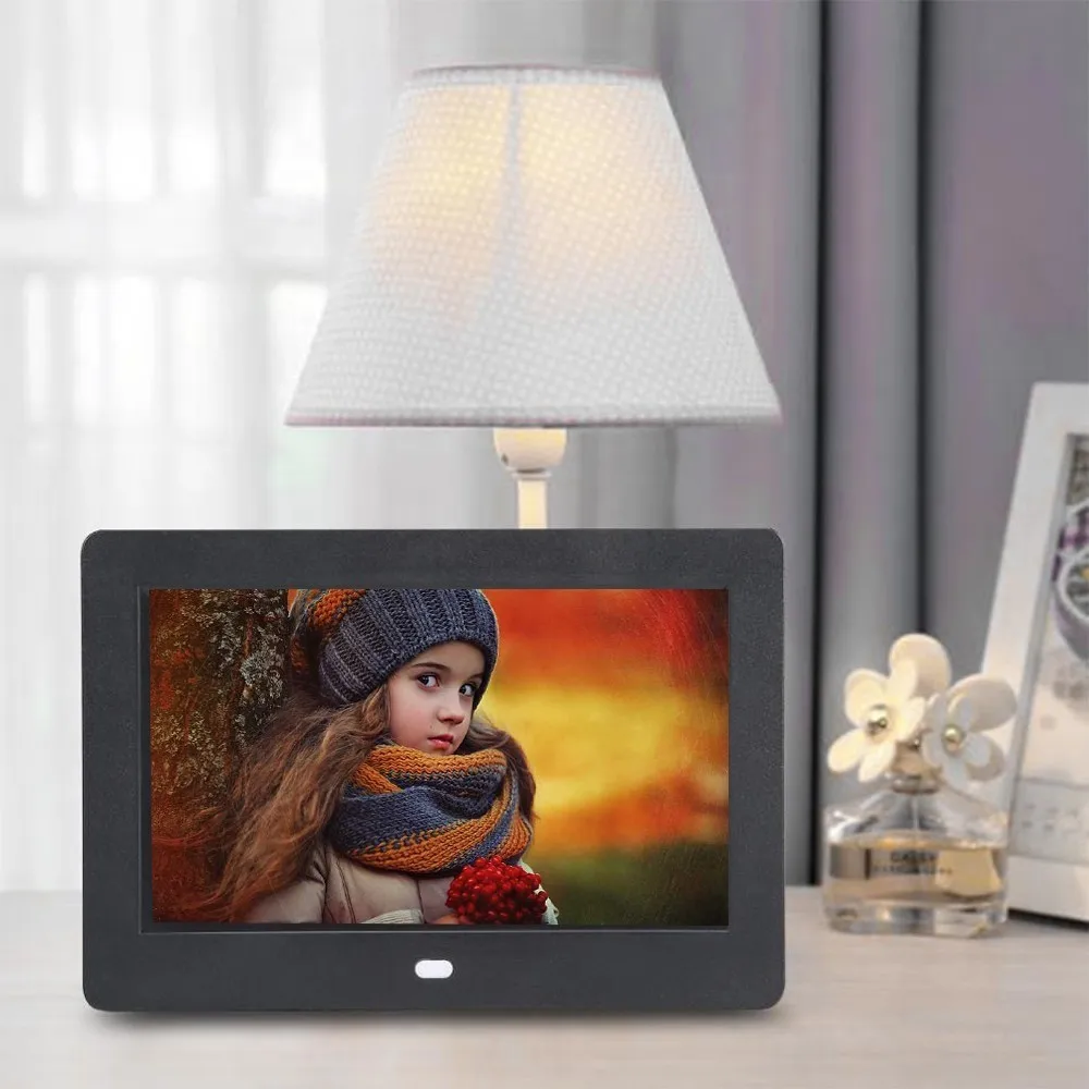 7 Inch Digital Photo Frame LED Backlight Electronic Album Picture Music Video Full Function Good Gift For Friends & Family
7 Inch Digital Photo Frame LED Backlight Electronic Album Picture Music Video Full Function Good Gift For Friends & Family