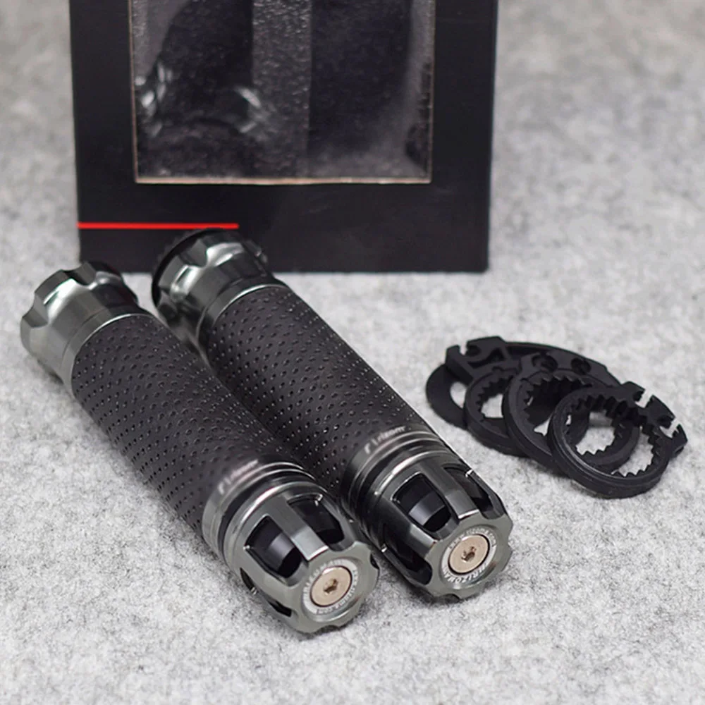 Motorcycle 7/8" 22mm Aluminum handlebar grips Universal For YAMAHA xvs 1100 dragstar xjr 400 yzf r1 u8 fz6s yzf-r1 etc.
Motorcycle 7/8" 22mm Aluminum handlebar grips Universal For YAMAHA xvs 1100 dragstar xjr 400 yzf r1 u8 fz6s yzf-r1 etc.