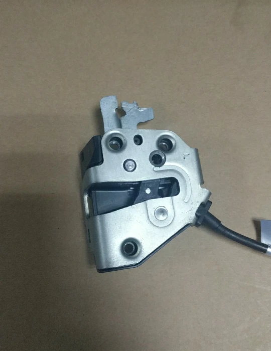 Auto Professional Accessories Car Smart Electric Suction Door Lock For Lexus RX330 2003-2006
Auto Professional Accessories Car Smart Electric Suction Door Lock For Lexus RX330 2003-2006