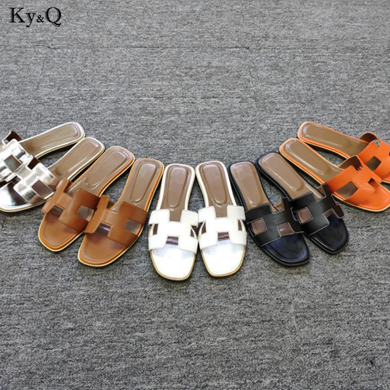 Summer New 2019 Ladies Wear Trend Square Head Fashion Leather Comfortable Rhinestone Non-slip Casual Beach Wild Flat Slippers
Summer New 2019 Ladies Wear Trend Square Head Fashion Leather Comfortable Rhinestone Non-slip Casual Beach Wild Flat Slippers