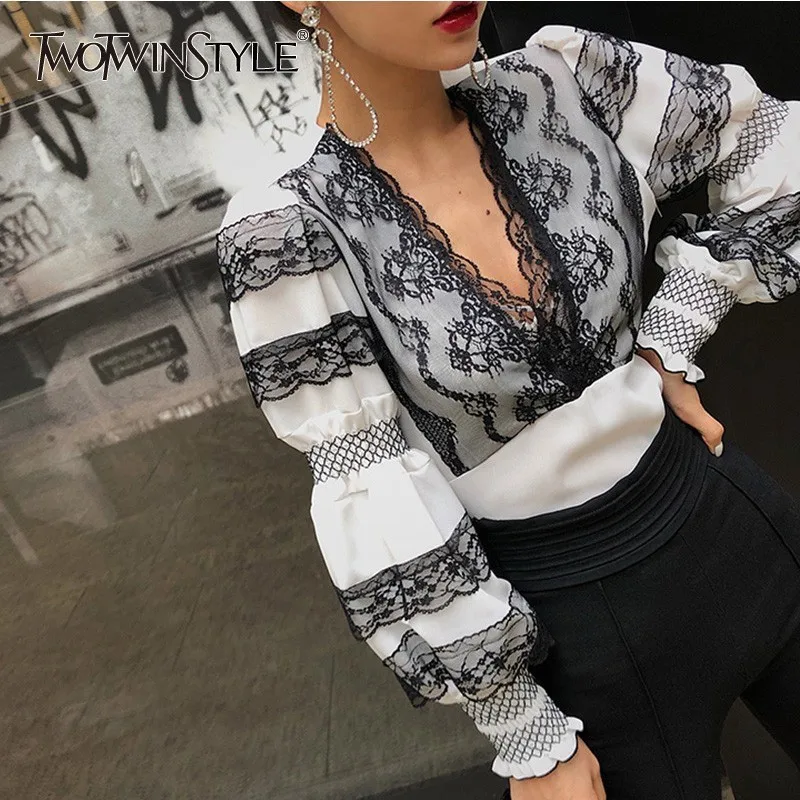 TWOTWINSTYLE Patchwork Lace Tops Female V Neck Puff Long Sleeve Womens Shirts Blouse Elegant Fashion Korean 2019 Spring Clothes
TWOTWINSTYLE Patchwork Lace Tops Female V Neck Puff Long Sleeve Womens Shirts Blouse Elegant Fashion Korean 2019 Spring Clothes