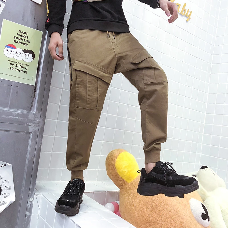2019 spring Men's New Zipper Large Pocket Hip Hop Beam Foot Overalls Fashion Casual Youth Trend Personality Temperament joggers
2019 spring Men's New Zipper Large Pocket Hip Hop Beam Foot Overalls Fashion Casual Youth Trend Personality Temperament joggers