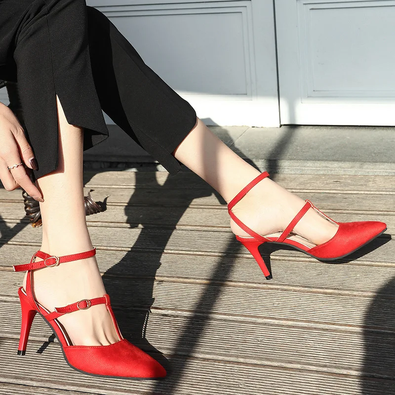 Fashion Leisure Thin Heels Sandals Women Solid Ankle Strap Front Rear Strap High Ladies Shoes Summer Casual Buckle Strap Sandals
Fashion Leisure Thin Heels Sandals Women Solid Ankle Strap Front Rear Strap High Ladies Shoes Summer Casual Buckle Strap Sandals