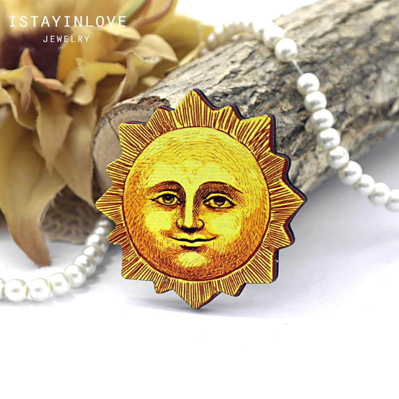 CW114 Christmas Handmade Jewelry Supplies Beads Wooden Sun Smile Badge Charm Golden Yellow For DIY Necklace Earring Brooch | Украшения и