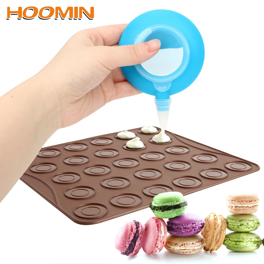 HOOMIN Macarons Cake Baking Tool Dessert Cake Decorating Pen Bakeware Mini Silicone Pot with 4 Nozzles Cream Squeezing Nozzles
HOOMIN Macarons Cake Baking Tool Dessert Cake Decorating Pen Bakeware Mini Silicone Pot with 4 Nozzles Cream Squeezing Nozzles