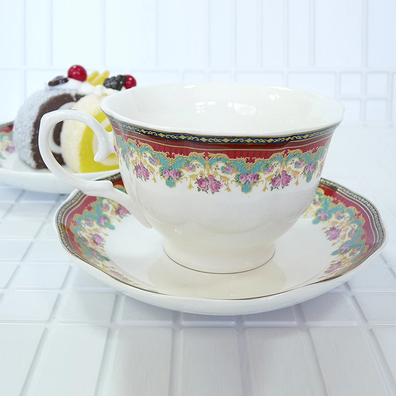 High quality bone china handmade Tea set Bright flower pattern A set of 14 pieces Birthday Holiday Gift
High quality bone china handmade Tea set Bright flower pattern A set of 14 pieces Birthday Holiday Gift
