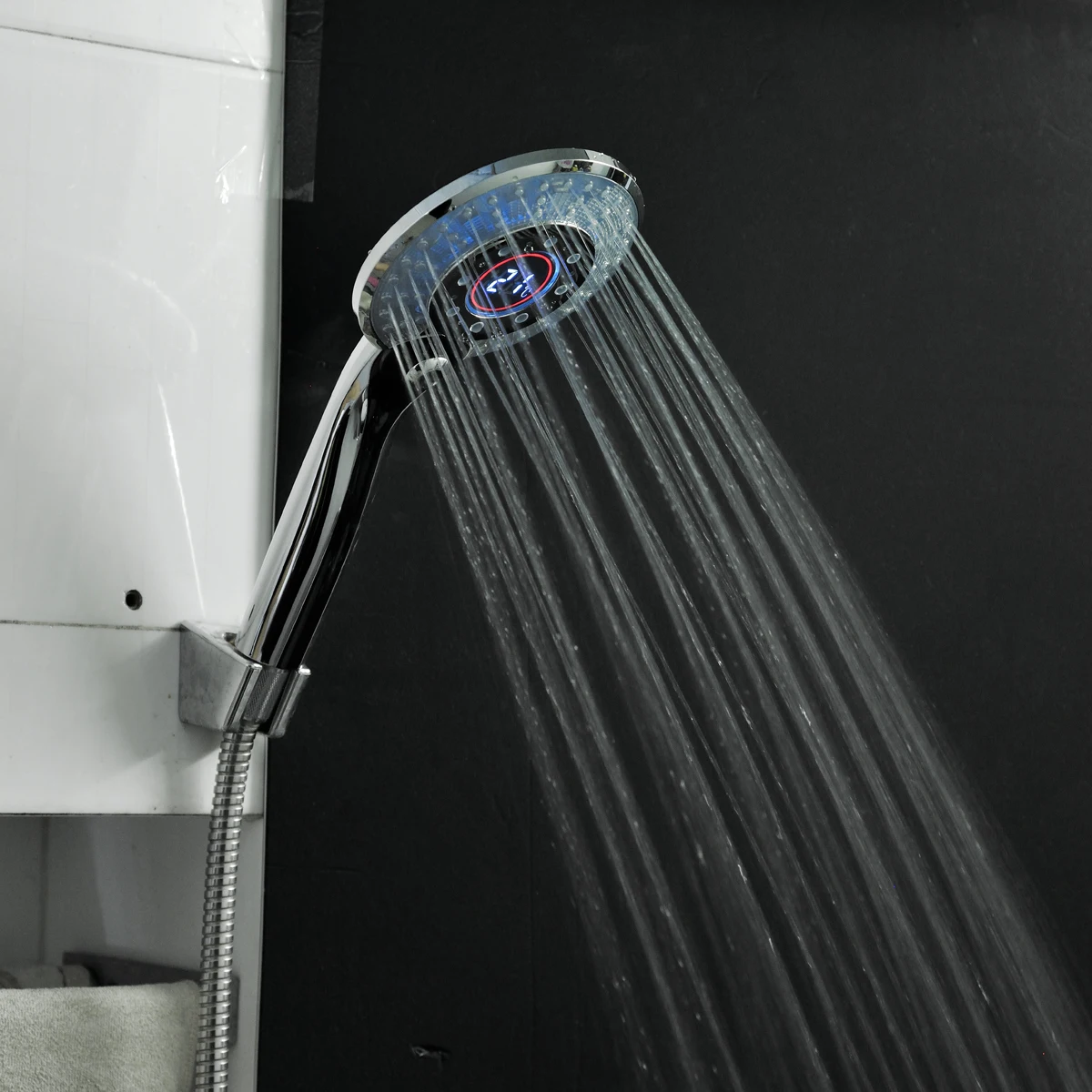 Bathroom 5 Modes Chrome Automatic 3 LED Colors Shower Head Temperature Display Gradual Changing Water Glow Pressurized
Bathroom 5 Modes Chrome Automatic 3 LED Colors Shower Head Temperature Display Gradual Changing Water Glow Pressurized
