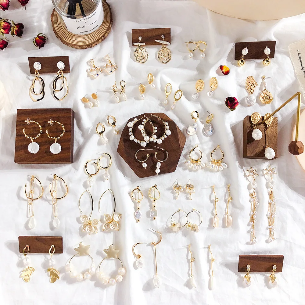 New Long Tassel Pendant Dangle Earrings 2019 For Women Irregular Freshwater Pearl Shell Drop Earring Gold Color Fashion Jewelry
New Long Tassel Pendant Dangle Earrings 2019 For Women Irregular Freshwater Pearl Shell Drop Earring Gold Color Fashion Jewelry