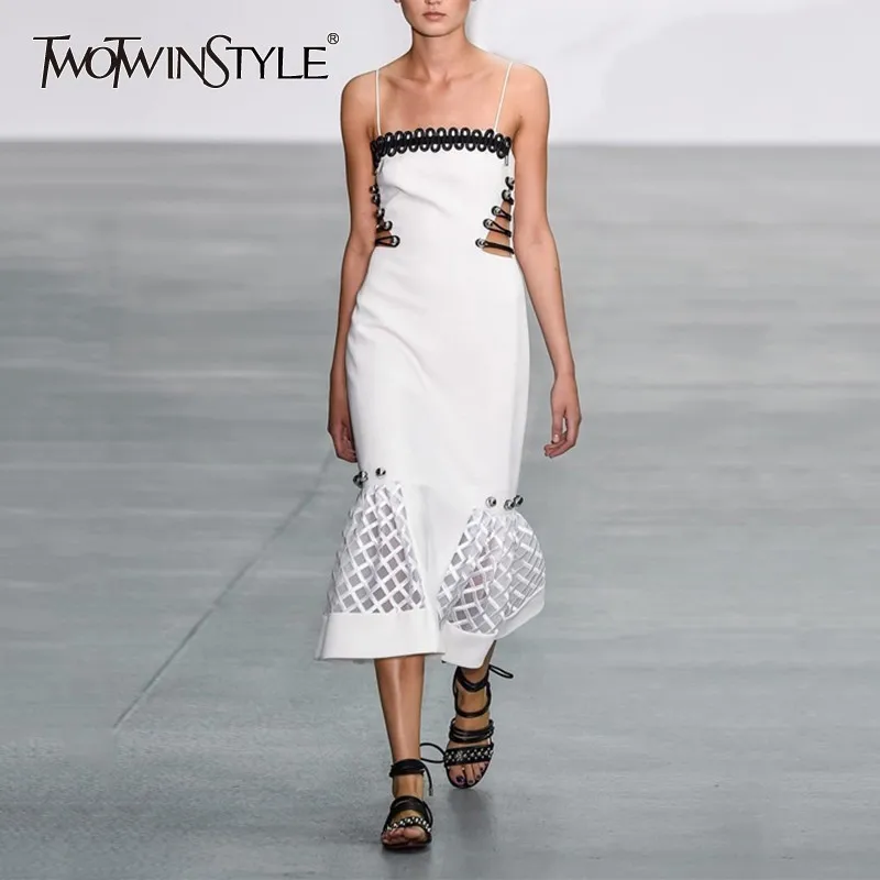 TWOTWINSTYLE Hollow Out Sexy Dress Women Off Shoulder Strap High Waist Bandage Slim Ruffles Midi Dresses Female 2019 Summer New
TWOTWINSTYLE Hollow Out Sexy Dress Women Off Shoulder Strap High Waist Bandage Slim Ruffles Midi Dresses Female 2019 Summer New
