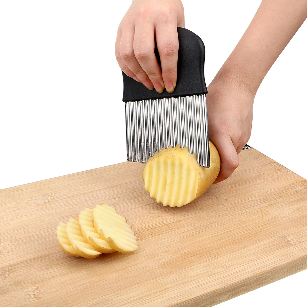 Stainless Steel Wavy Cutter Potato Chips Making Peeler Cutter Vegetable Kitchen Knives Fruit Tool Knife Accessories
Stainless Steel Wavy Cutter Potato Chips Making Peeler Cutter Vegetable Kitchen Knives Fruit Tool Knife Accessories