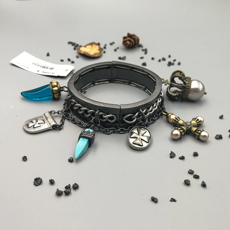 Vanssey Fashion Jewellry Punk Cross Crown Glass Multi Charm Chain Elastic Bracelet Wedding Accessories for Women 2019 New
Vanssey Fashion Jewellry Punk Cross Crown Glass Multi Charm Chain Elastic Bracelet Wedding Accessories for Women 2019 New