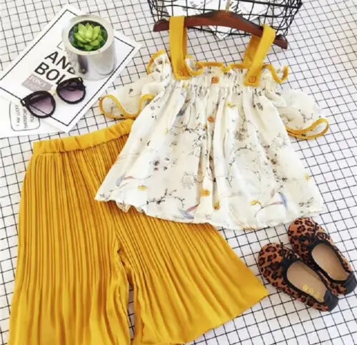 Lovely Baby Kids Girls Summer Holiday Cute Floral Suspender Top and Wide Leg Pantsuit Jumpsuit Outfits
Lovely Baby Kids Girls Summer Holiday Cute Floral Suspender Top and Wide Leg Pantsuit Jumpsuit Outfits