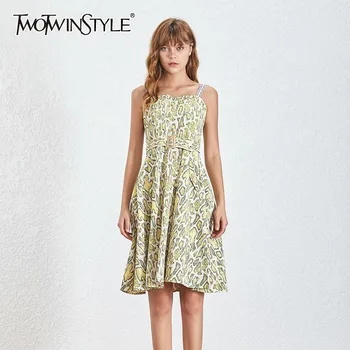 TWOTWINSTYLE Fashion Sleeveless Print Women Dress Off Shoulder High Waist Sashes Knee Length Dresses Female Summer 2020 New
TWOTWINSTYLE Fashion Sleeveless Print Women Dress Off Shoulder High Waist Sashes Knee Length Dresses Female Summer 2020 New