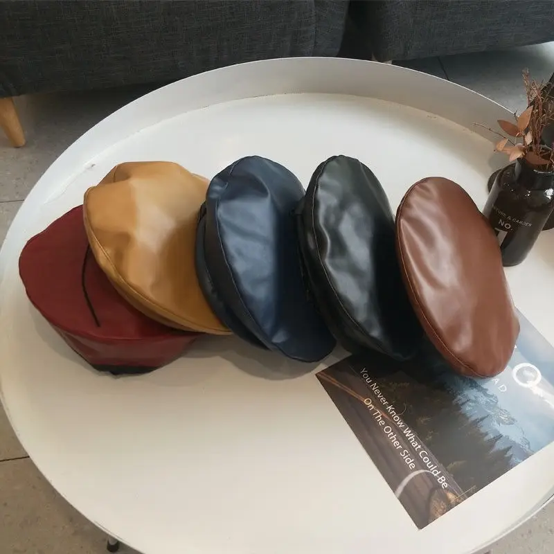 Vintage PU Leather Beret Hats Flat Cap Female Fashion Autumn Winter Beret Cap Painter Hat Party Club
Vintage PU Leather Beret Hats Flat Cap Female Fashion Autumn Winter Beret Cap Painter Hat Party Club