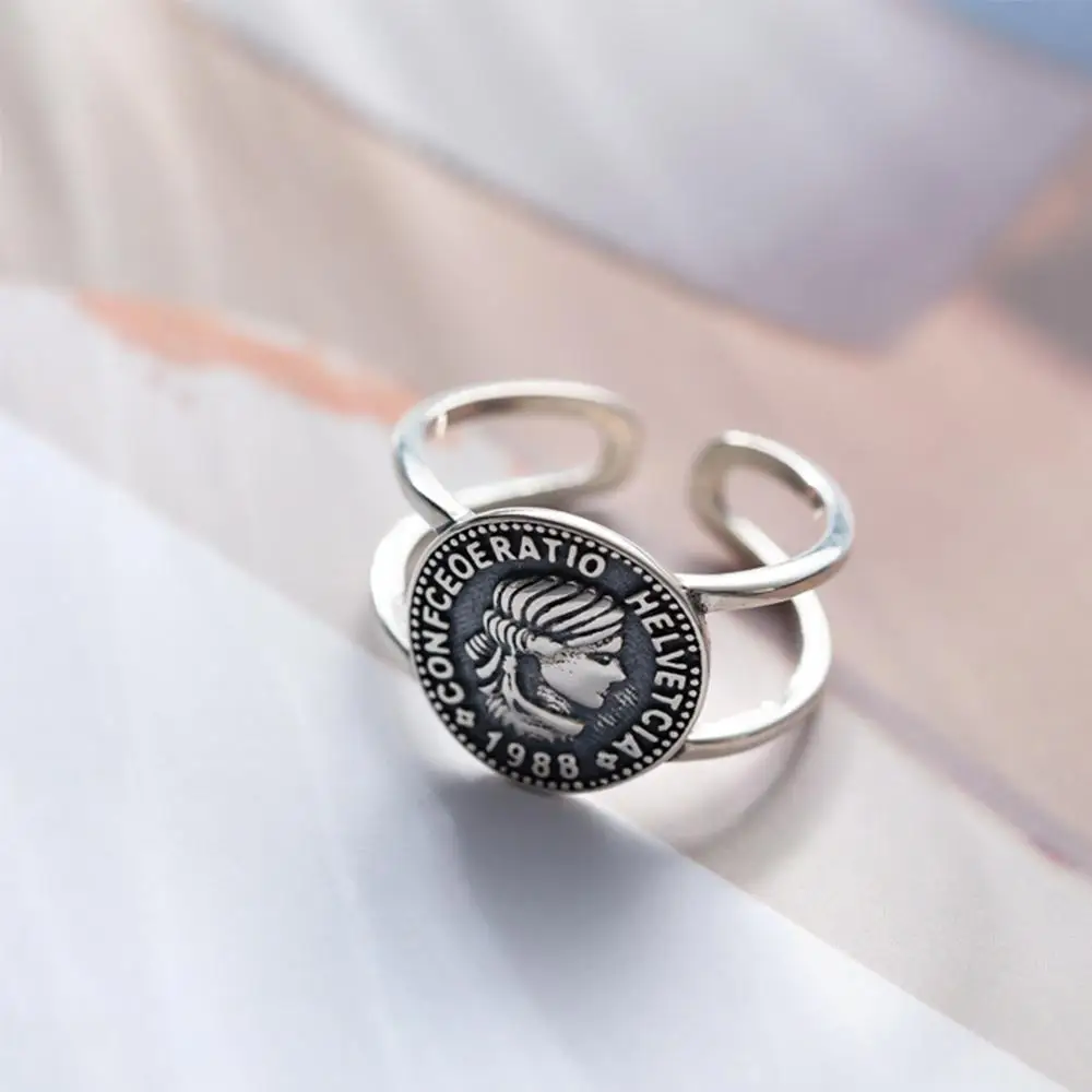 2019 Vintage Portrait Round Coin Ring Korea 925 Sterling Silver Ring Popular Female Retro Letter big wide Geometric Open Rings
2019 Vintage Portrait Round Coin Ring Korea 925 Sterling Silver Ring Popular Female Retro Letter big wide Geometric Open Rings