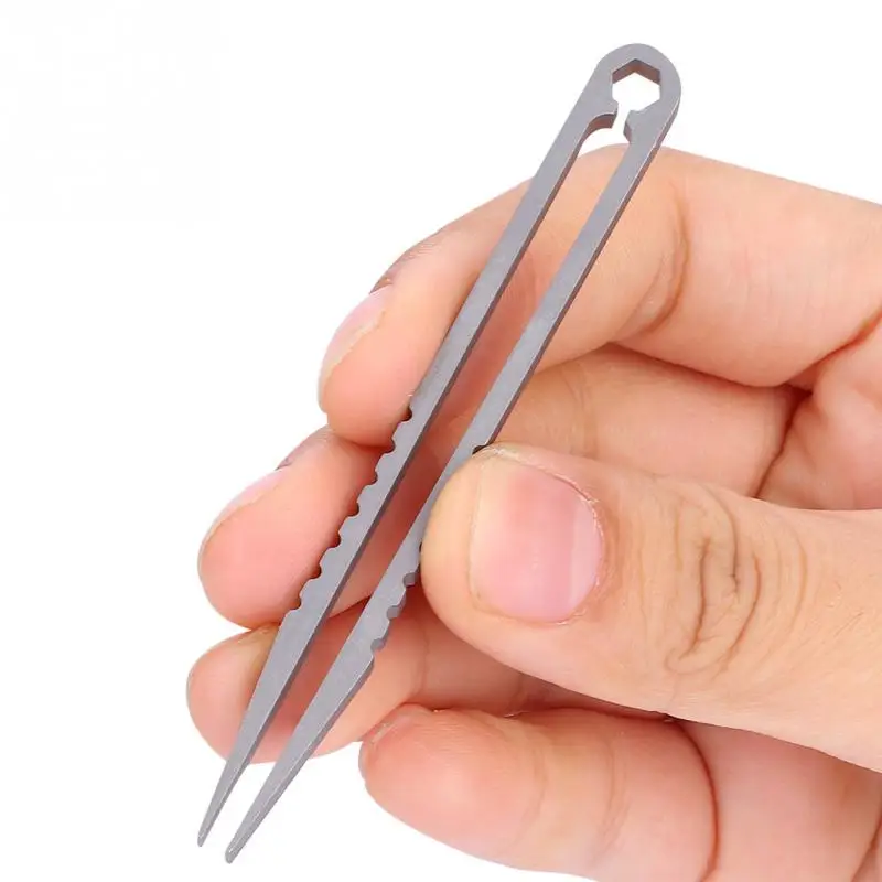 Portable Titanium Alloy Tweezers Outdoor Survival Camping Travel Mini Tools EDC Equipment Outdoor Tool Camping Supplies
Portable Titanium Alloy Tweezers Outdoor Survival Camping Travel Mini Tools EDC Equipment Outdoor Tool Camping Supplies