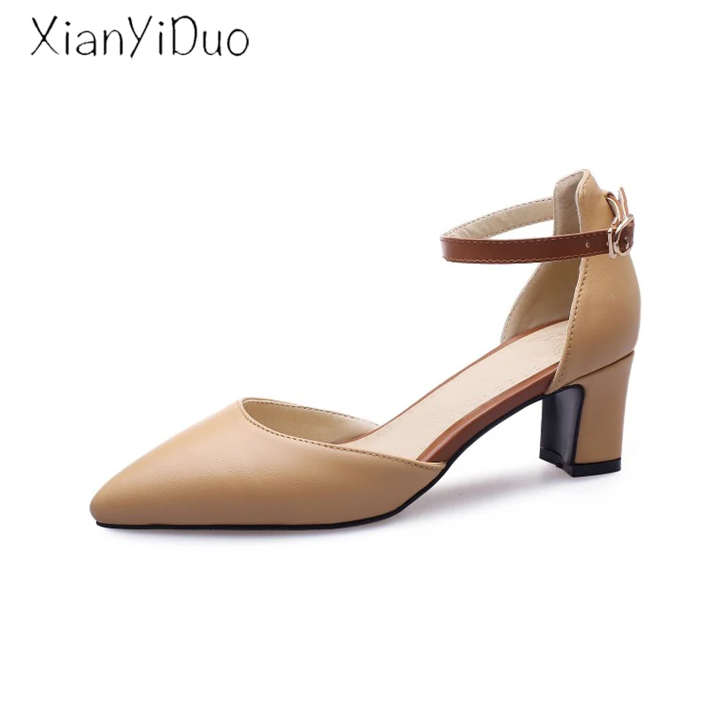 Xianyiduo/женские босоножки на среднем квадратном каблуке с острым носком закрытым