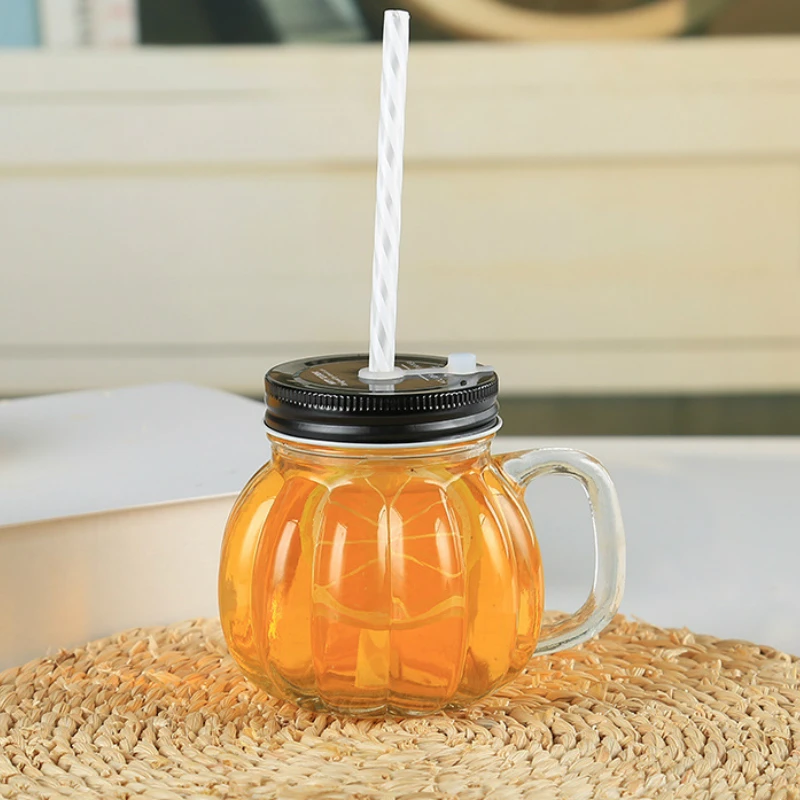 380ml Creative Pumpkin Mason Mugs Transparent sippy cup with handle Individual cock cups Transparent glass straw juice mug
380ml Creative Pumpkin Mason Mugs Transparent sippy cup with handle Individual cock cups Transparent glass straw juice mug