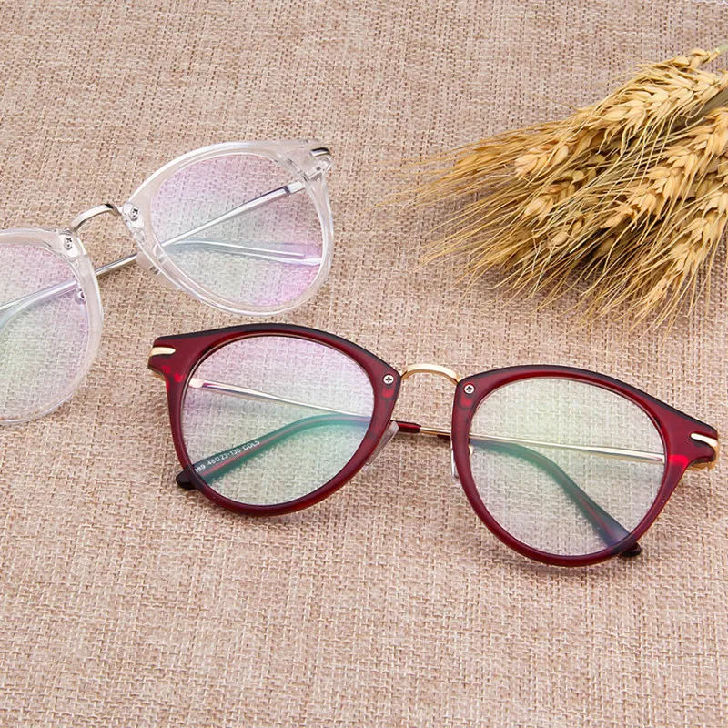 Ultralight Metal Glasses Frame Retro Clear Lens Plain Glasses For Women&men Myopia Glasses Frame Reading Glasses Frame
Ultralight Metal Glasses Frame Retro Clear Lens Plain Glasses For Women&men Myopia Glasses Frame Reading Glasses Frame