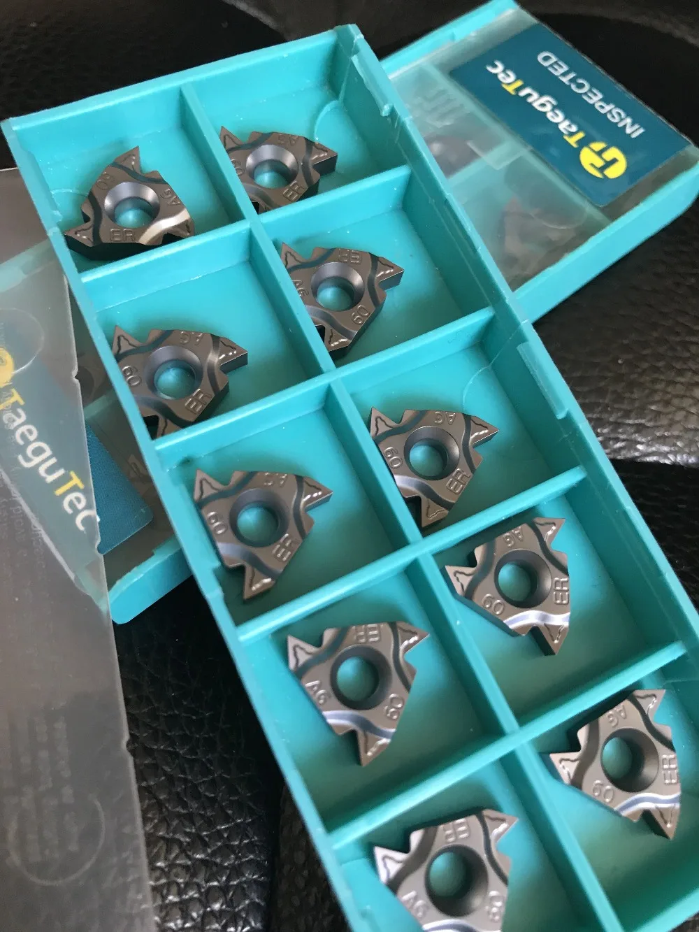 Taegutec Threaded carbide insert 16ERMAG60 AG55 16ERM1 16ERM1.25/ 16ERM1.5/ 16ERM1.75/16ERM2 /16ERM2.5/16ERM2.75/16ERM3 TT9030
Taegutec Threaded carbide insert 16ERMAG60 AG55 16ERM1 16ERM1.25/ 16ERM1.5/ 16ERM1.75/16ERM2 /16ERM2.5/16ERM2.75/16ERM3 TT9030