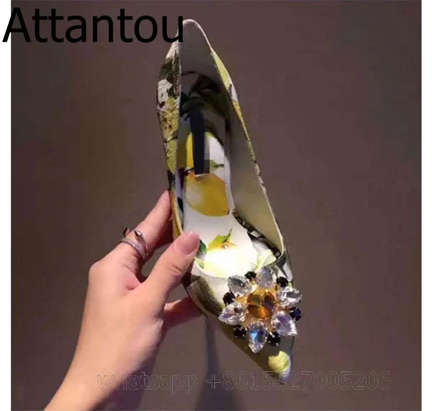 Luxury Crystal Flower Pointed Toe Daisy Stiletto Dress Shoes Women High Heel Rhinestone Designer Sexy Pumps Party Shoe
Luxury Crystal Flower Pointed Toe Daisy Stiletto Dress Shoes Women High Heel Rhinestone Designer Sexy Pumps Party Shoe