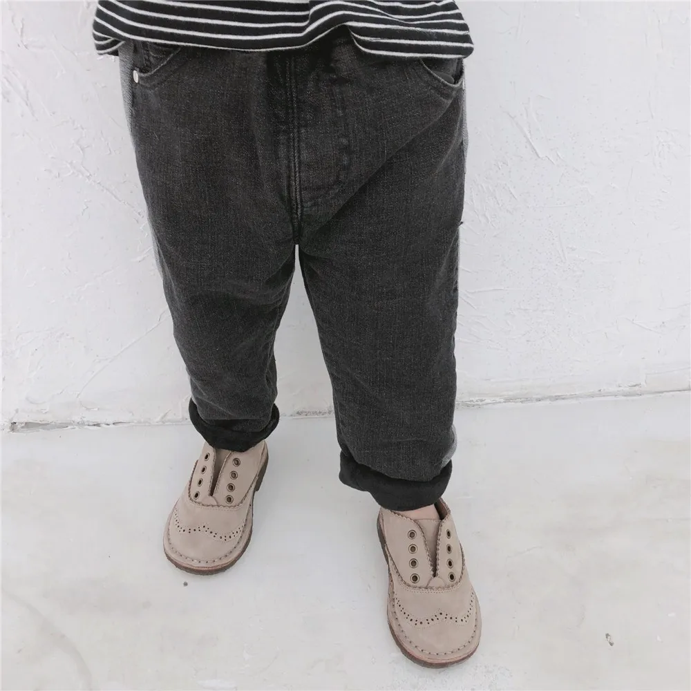 Winter Pants Baby Boys Jeans Plus Velvet Side Stripe Trousers Casual Elastic Waist Warm Kids Jeans For Boys Fashion Child Pants
Winter Pants Baby Boys Jeans Plus Velvet Side Stripe Trousers Casual Elastic Waist Warm Kids Jeans For Boys Fashion Child Pants