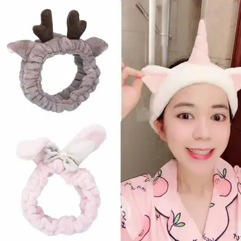 Flannel Cute Girl Hair Band With A Unicorn Elk Rabbit Adult Children Non-Slip Makeup Wash Headband
Flannel Cute Girl Hair Band With A Unicorn Elk Rabbit Adult Children Non-Slip Makeup Wash Headband