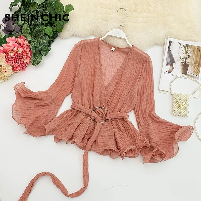2019 Runway Women Summer Blouse Vintage Solid Color Sashes Blusas Elegant V Neck Ruffles Flare Sleeve Chiffon Chic Tops
2019 Runway Women Summer Blouse Vintage Solid Color Sashes Blusas Elegant V Neck Ruffles Flare Sleeve Chiffon Chic Tops
