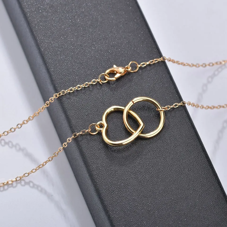Wholesale Minimalism Hollow Heart Round Women Necklace Jewelry Long Pendant Wonderful Engagement Necklace For Women
Wholesale Minimalism Hollow Heart Round Women Necklace Jewelry Long Pendant Wonderful Engagement Necklace For Women