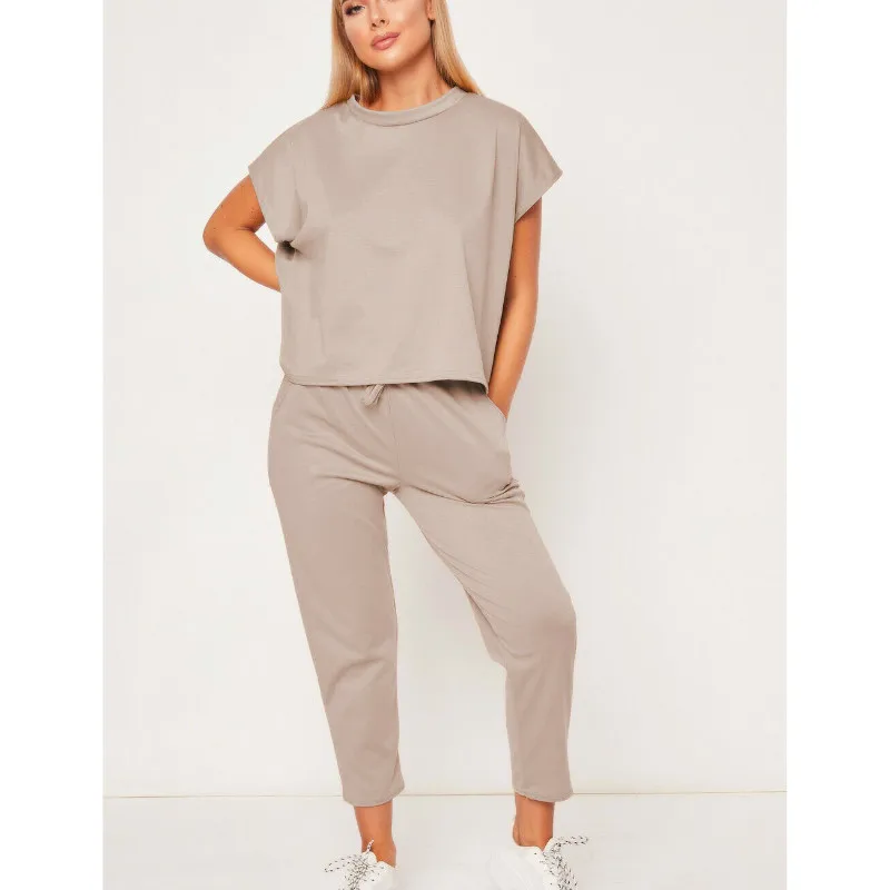 Women Summer Sets Short Sleeve T Shirt + Cropped Trousers Sets Sport Lounge Wear Casual Suit
Women Summer Sets Short Sleeve T Shirt + Cropped Trousers Sets Sport Lounge Wear Casual Suit