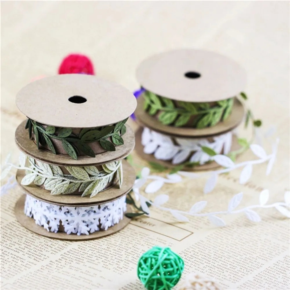 Christmas Decoration Happy New Year Decor Snowflake Green Leaves Ribbon Felt Lace For Festival Home Events Gift Decorations
Christmas Decoration Happy New Year Decor Snowflake Green Leaves Ribbon Felt Lace For Festival Home Events Gift Decorations