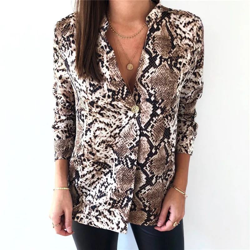 Women Sexy V Neck Casual Blouse 2019 Hot Sale Snake Skin Printed Long Sleeve Pullover Tops Blouse Female Fashion Elegant Shirts
Women Sexy V Neck Casual Blouse 2019 Hot Sale Snake Skin Printed Long Sleeve Pullover Tops Blouse Female Fashion Elegant Shirts