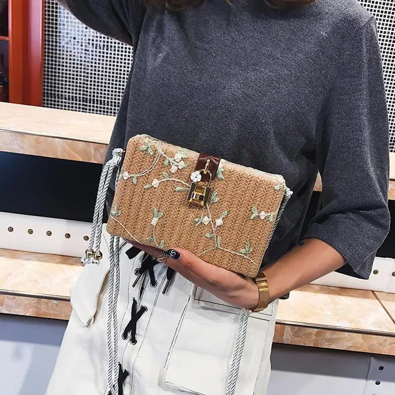 Korean Style Small Square Shoulder Bag Fresh Sweet Bags Women Woven Straw Box Fashion Elegant Crossbody Messenger Bag Handbag
Korean Style Small Square Shoulder Bag Fresh Sweet Bags Women Woven Straw Box Fashion Elegant Crossbody Messenger Bag Handbag