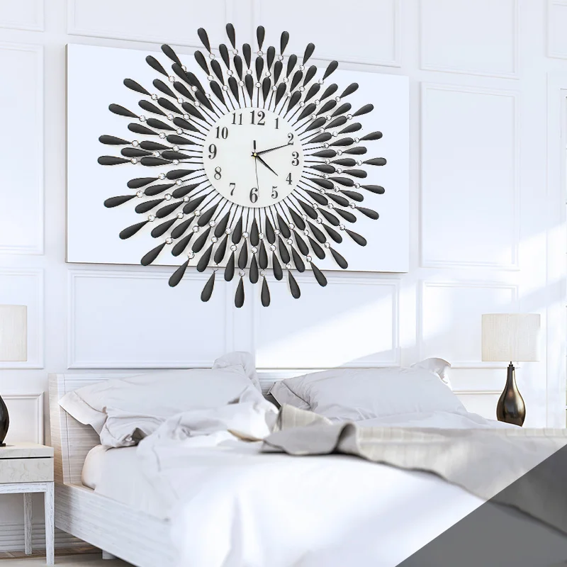 70CM Vintage Crystal Sunburst Wall Clock Luxury Diamond Large Morden Wall Clock 3D Wall Clock Home Decor
70CM Vintage Crystal Sunburst Wall Clock Luxury Diamond Large Morden Wall Clock 3D Wall Clock Home Decor