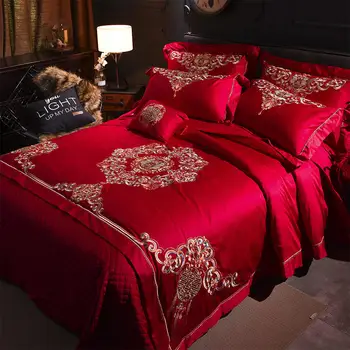 2018 Thick Bedspread Pillowcase Duvet Cover Sets 100% Egyptian Cotton Bedlinen Queen King Size wedding Bedding Set
2018 Thick Bedspread Pillowcase Duvet Cover Sets 100% Egyptian Cotton Bedlinen Queen King Size wedding Bedding Set