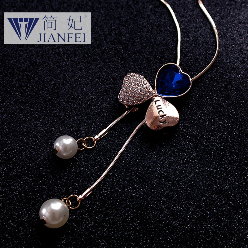 Lucky Clover Shape Fashion elegant sweater chain long crystal snow pendant water drop accessories long decoration necklace3
Lucky Clover Shape Fashion elegant sweater chain long crystal snow pendant water drop accessories long decoration necklace3