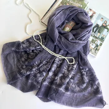 10pc/lot India Style Embroidered Scarves for Women Fashion Popular Solider Color Muslim Hijab Bandana and Pashmina for Ladies
10pc/lot India Style Embroidered Scarves for Women Fashion Popular Solider Color Muslim Hijab Bandana and Pashmina for Ladies