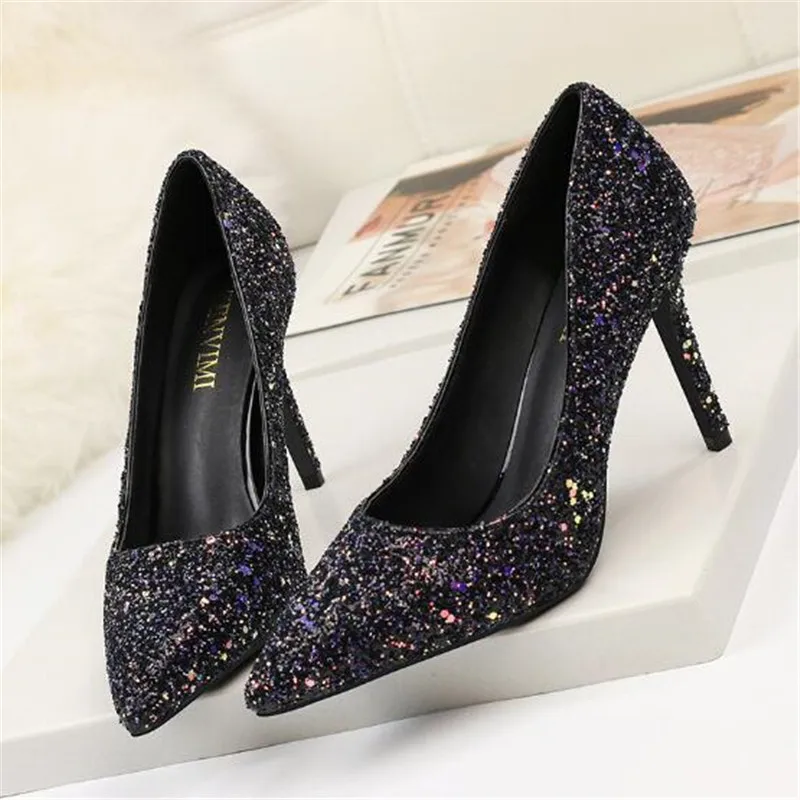 2019 HOT Spring Autumn Women Pumps Sexy Gold Silver High Heels Shoes Fashion Pointed Toe Wedding Shoes Party Women Shoes
2019 HOT Spring Autumn Women Pumps Sexy Gold Silver High Heels Shoes Fashion Pointed Toe Wedding Shoes Party Women Shoes
