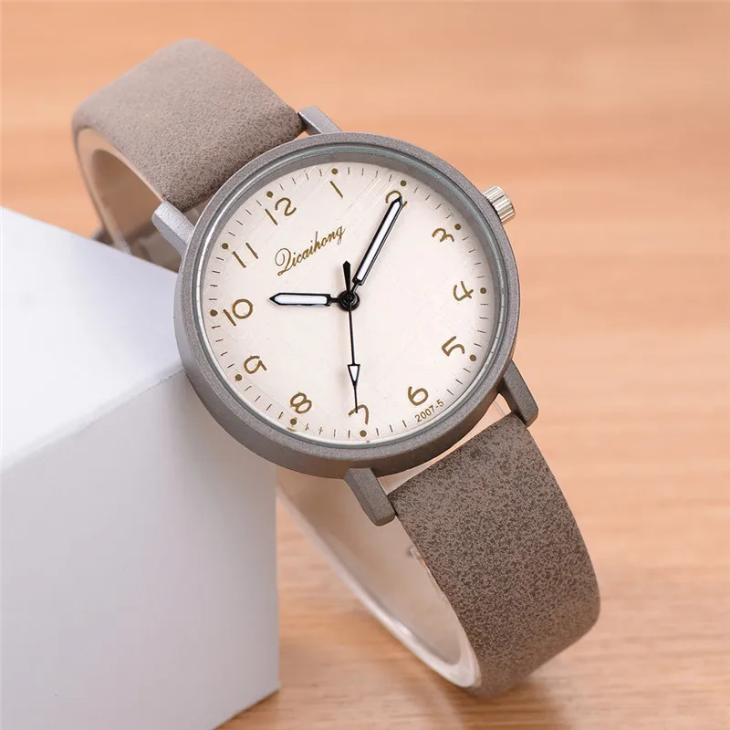 Women PU Leather Band Watches Ladies Simple Causal Dial Analog Sport Quartz Wrist Watch Relogio femininos zegarek damski 2019
Women PU Leather Band Watches Ladies Simple Causal Dial Analog Sport Quartz Wrist Watch Relogio femininos zegarek damski 2019