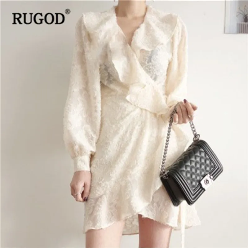 RUGOD Vintage Lantern sleeve women dress Casual ruffles V neck lace up midi elegant party Dresses female vestidos mujer 2019
RUGOD Vintage Lantern sleeve women dress Casual ruffles V neck lace up midi elegant party Dresses female vestidos mujer 2019