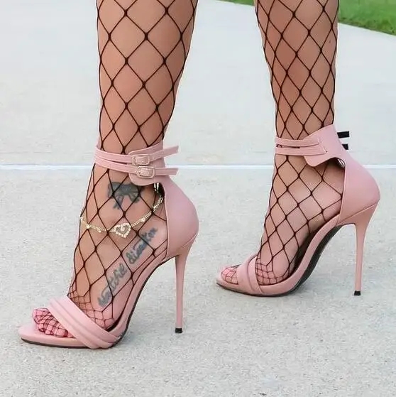 

Summer New Brand Women Pink Beige Python Buckles Zip Back Thin Heels Dress Party Sandals Plus Size Sexy Nightclub Sandals Shoes