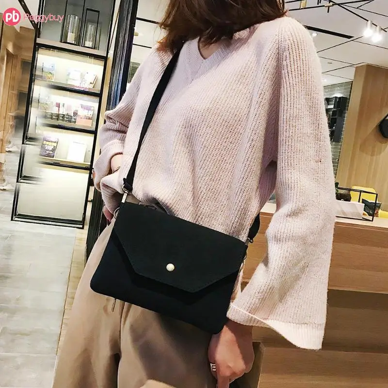 Vintage Women Matte PU Leather Shoulder Bags Casual Square Crossbody Bag Solid Color Flap Button Bolsa Feminina
Vintage Women Matte PU Leather Shoulder Bags Casual Square Crossbody Bag Solid Color Flap Button Bolsa Feminina